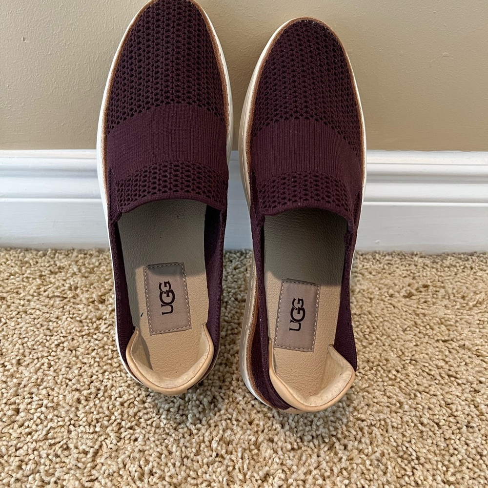 UGG Size 6.5 Women's Burgundy Slip-On Shoes (New)
